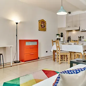  Apartamento Colorato E Vivace Bilocale