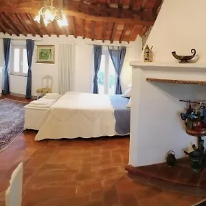 La Rosa Nel Lucques