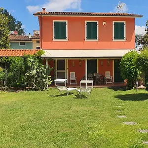 Casa vacanze La Casa Delle Buone Letture, Lucca